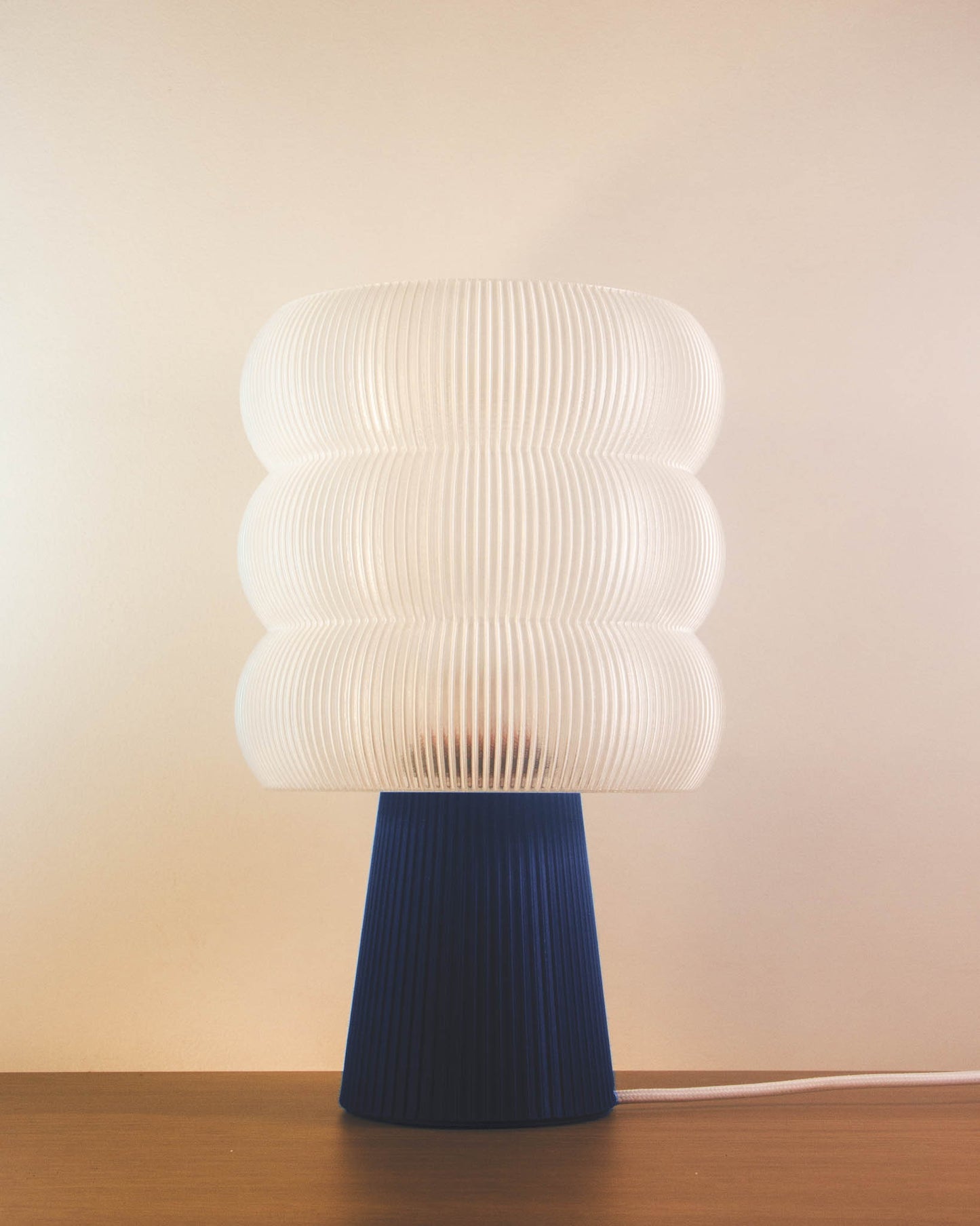 Abajur Presença Azul Marinho