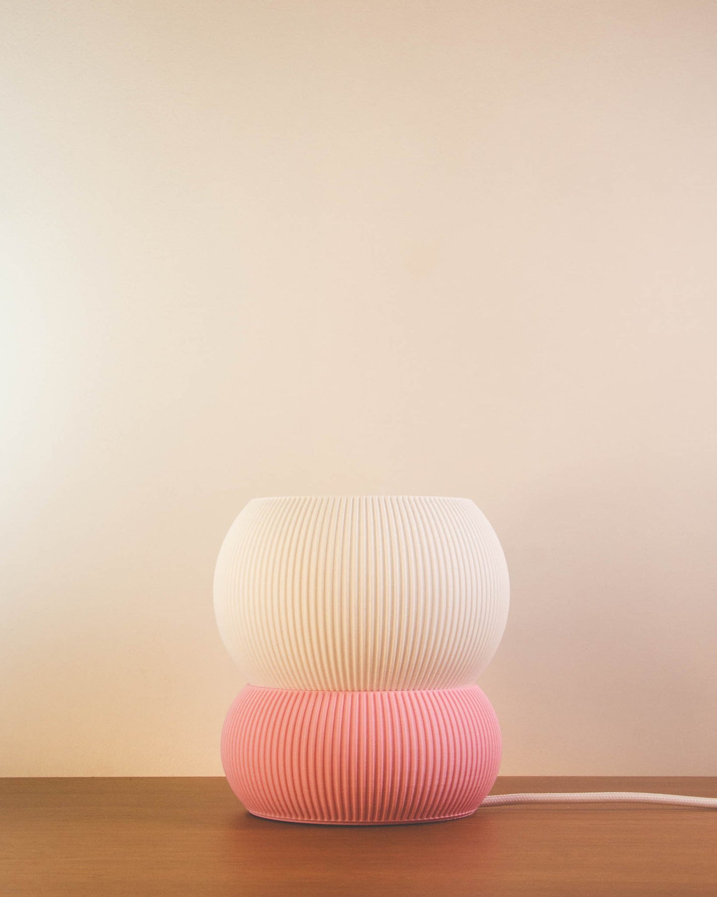 Abajur Chamego Rosa
